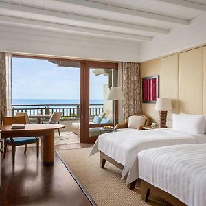 Endless Summer Premier Seaview Twin Room